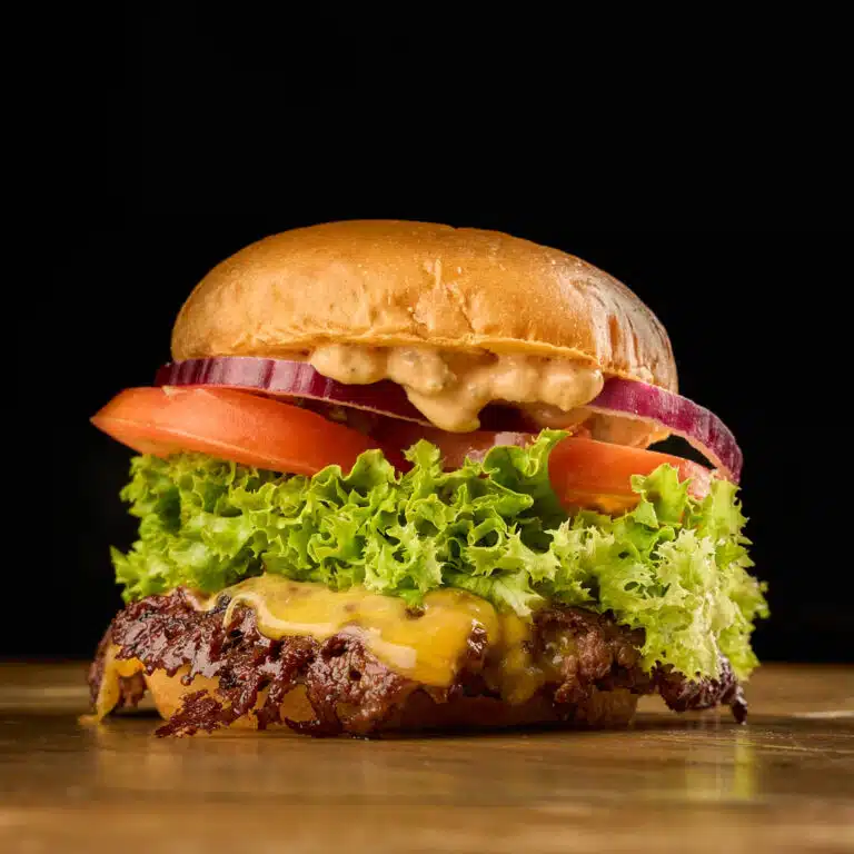 Circo Smash - hamburguesa smash con cheddar, lechuga, tomate y salsa Circo
